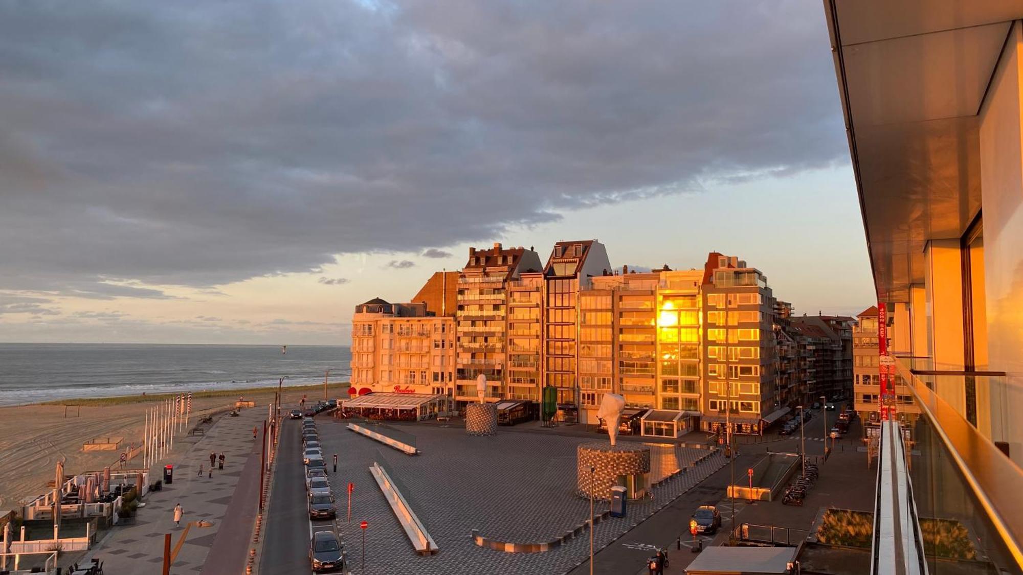 Апартаменты Royal Knokke Экстерьер фото